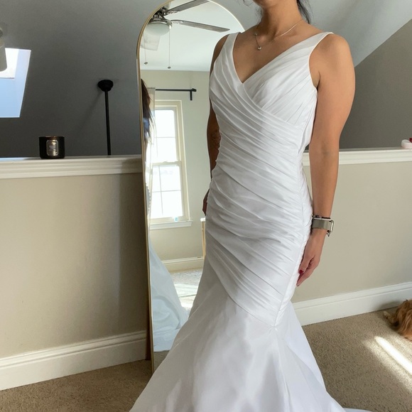 Mori Lee Tafetta Gathered Waist Fit and Flare Wedding Gown size 8- Fits … - Picture 11 of 11